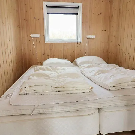 Cozy Holiday In Hadsund With Private Whirlpool Σπίτι διακοπών *